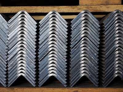 фото нержавеющих гнутых уголков